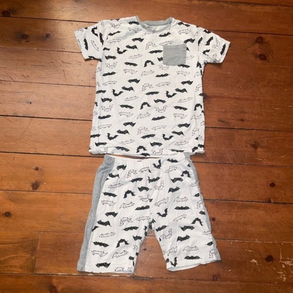 White Halloween Bat 2 Piece PJ Shorts Pyjamas - Picture 2 of 8
